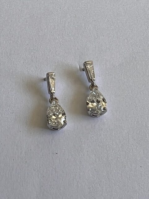 Diamond Earrings - AESWON - Estate Sale Company in Los Angeles and Palm ...